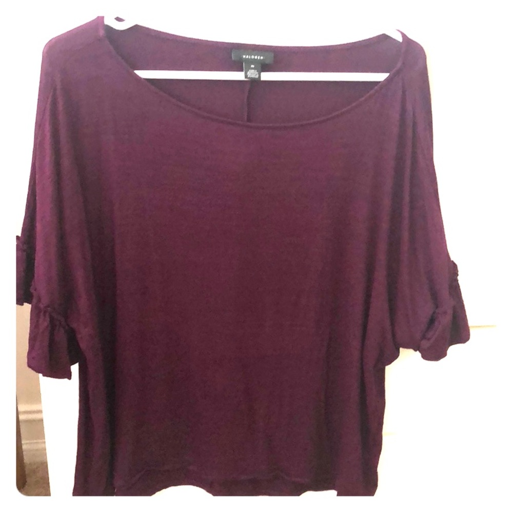Casual top by Halogen